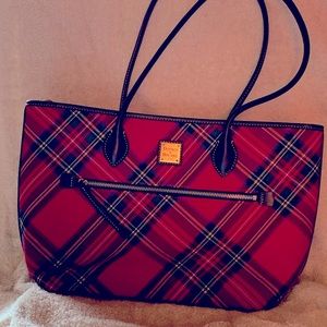 Dooney & Burke Tartan tote bag